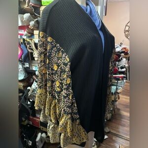 Umgee medium black kimono a frame waffle knit business floral sheer boho lepoard